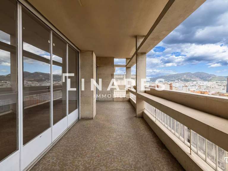 Apartment Marseille 8e - 4 bedrooms - 183m²