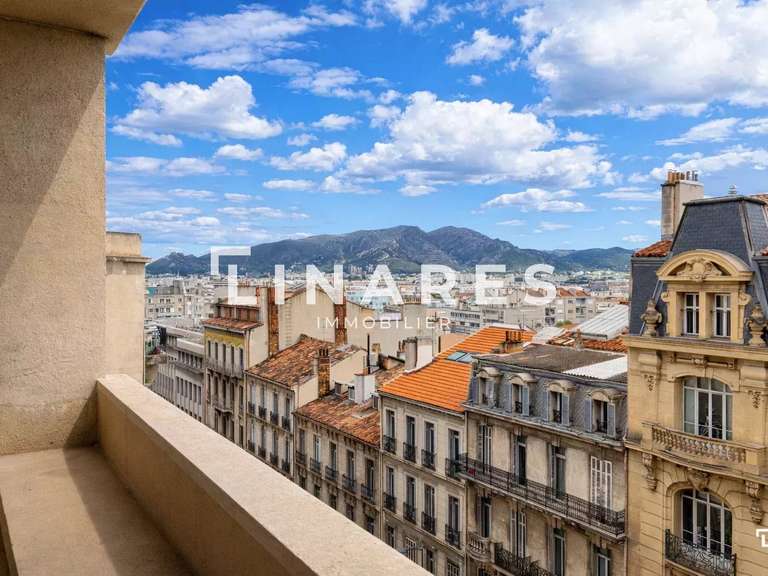 Apartment Marseille 8e - 4 bedrooms - 183m²