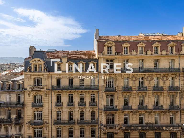 Appartement Marseille 8e - 4 chambres - 183m²