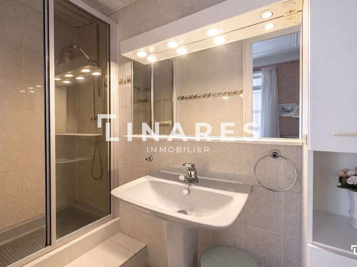 Apartment Marseille 8e