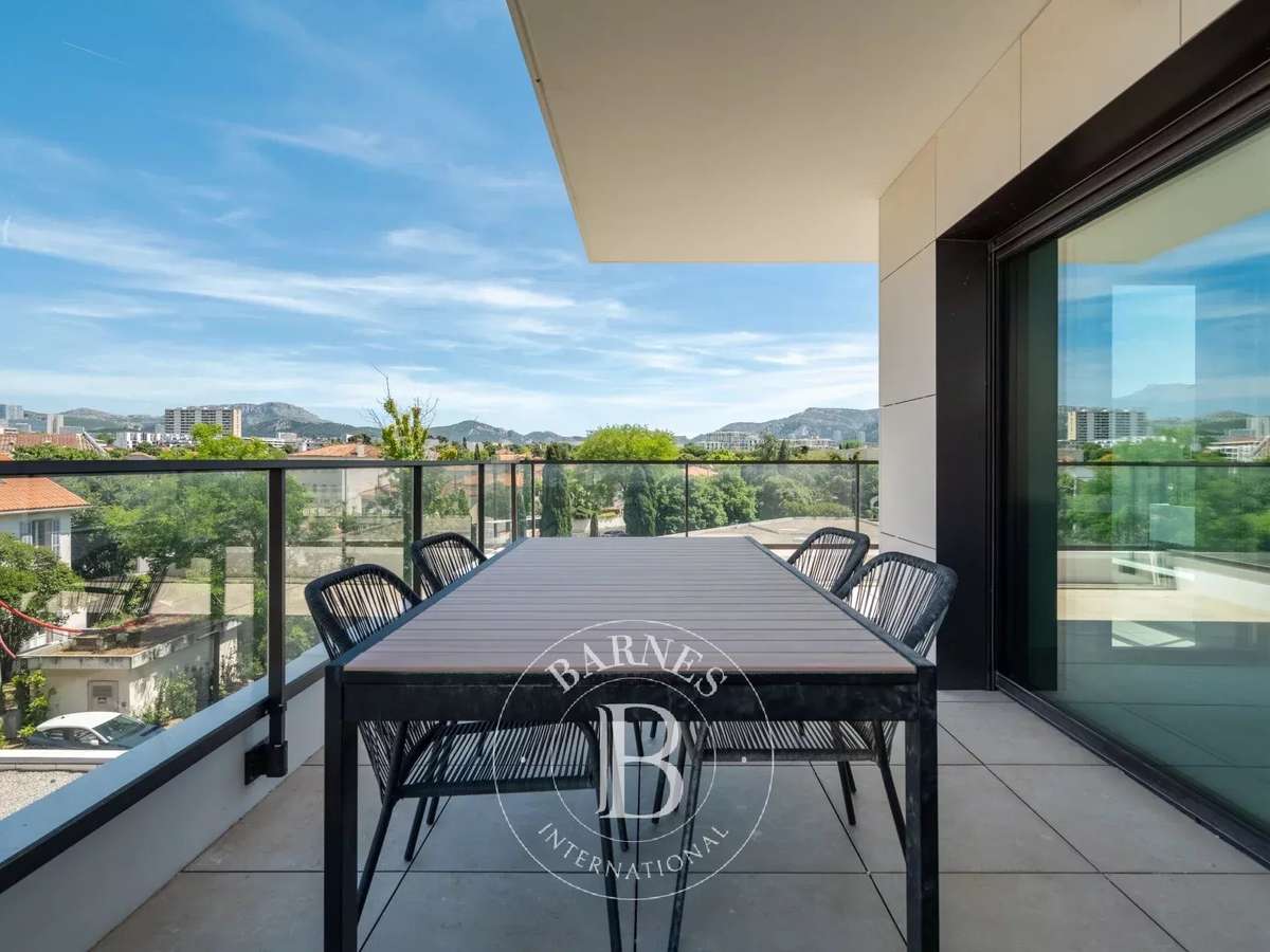 Apartment Marseille 8e