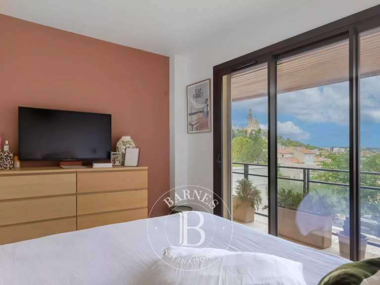 Appartement Marseille 8e - 3 chambres - 83m²