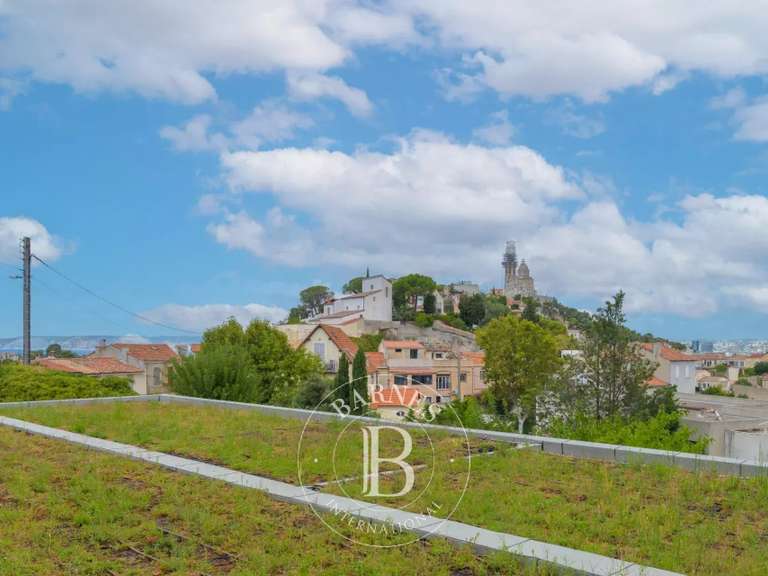 Appartement Marseille 8e - 3 chambres - 83m²