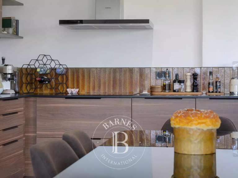 Appartement Marseille 8e - 3 chambres - 83m²