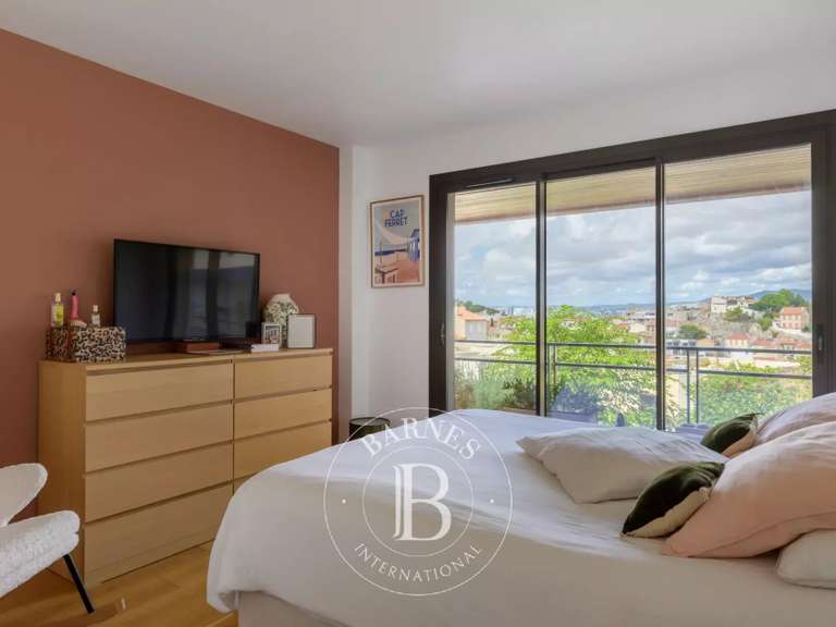 Appartement Marseille 8e - 3 chambres - 83m²
