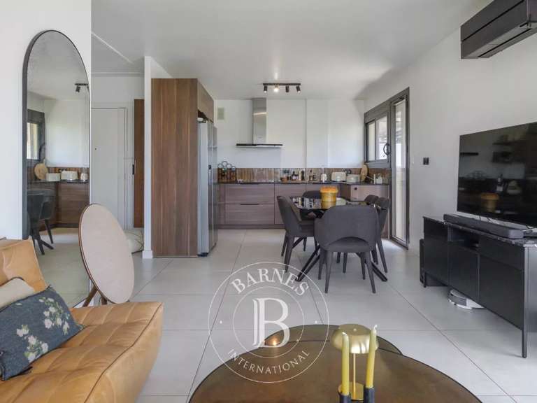 Appartement Marseille 8e - 3 chambres - 83m²