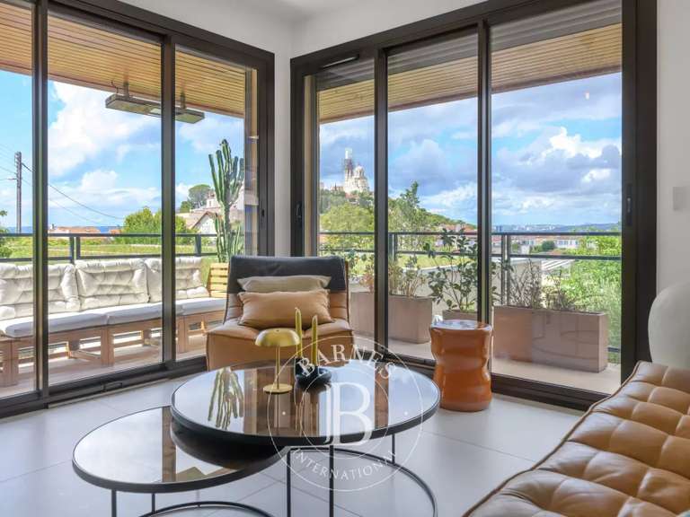 Appartement Marseille 8e - 3 chambres - 83m²