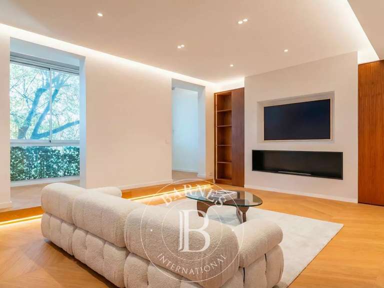 Appartement Marseille 8e - 2 chambres - 117m²