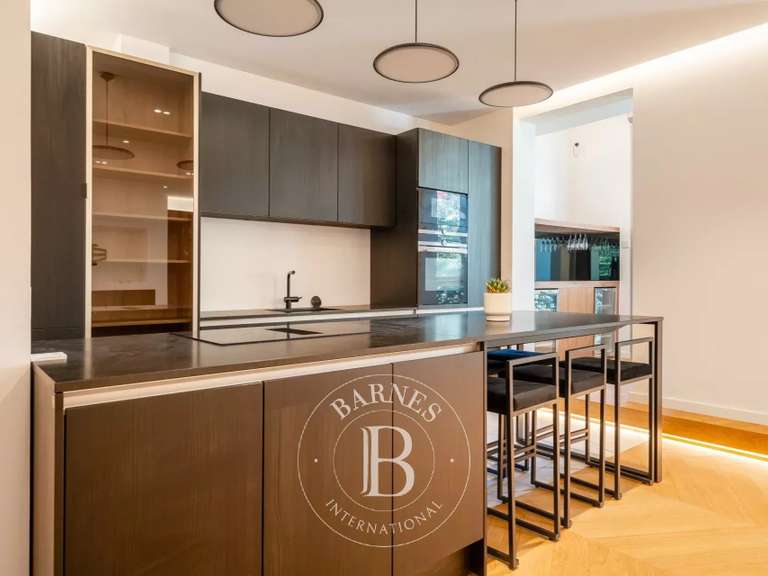 Appartement Marseille 8e - 2 chambres - 117m²