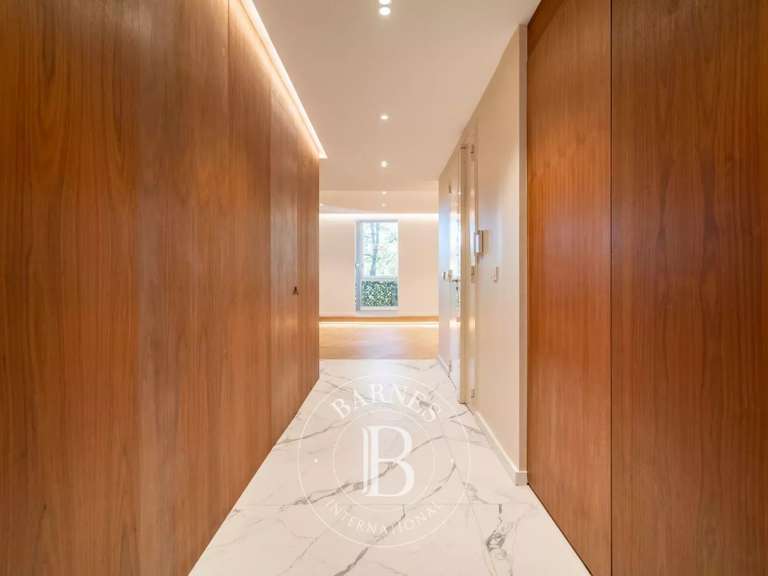 Appartement Marseille 8e - 2 chambres - 117m²