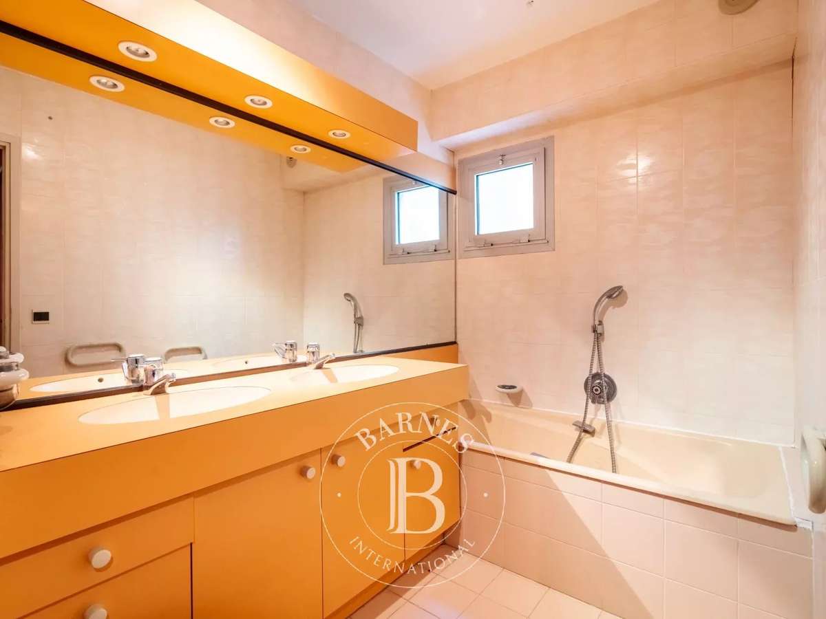 Appartement Marseille 8e