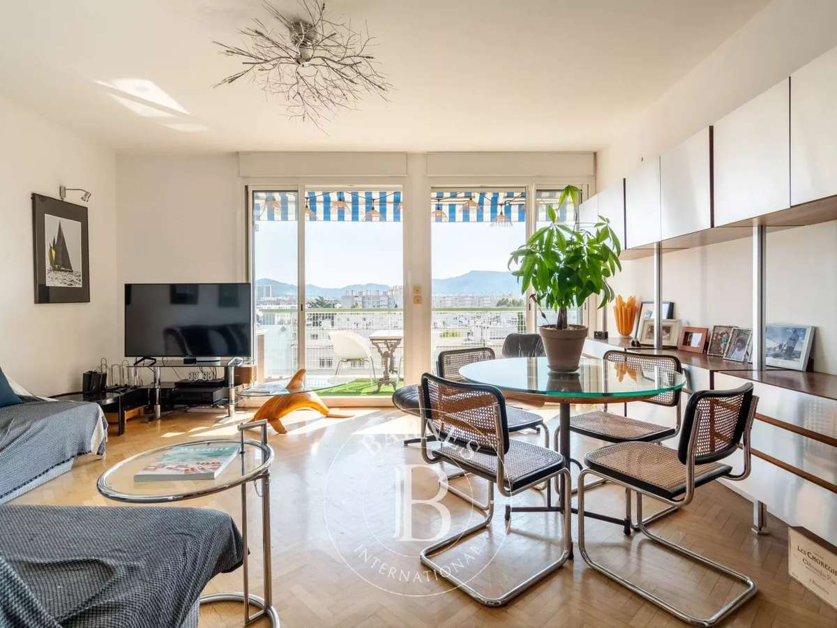 Appartement Marseille 8e