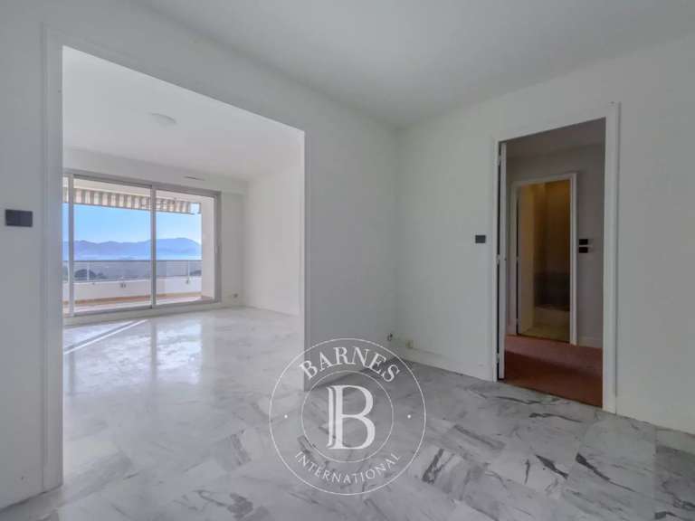 Apartment with Sea view Marseille 8e - 3 bedrooms - 140m²