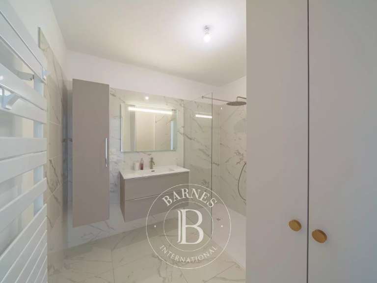 Apartment Marseille 8e - 2 bedrooms - 71m²