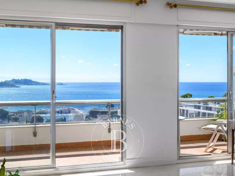 Apartment with Sea view Marseille 8e - 2 bedrooms - 90m²