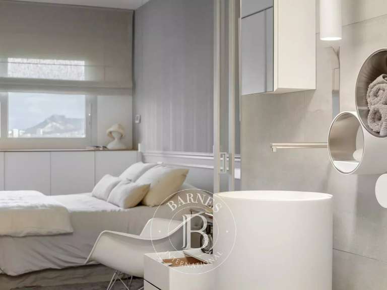 Appartement Marseille 8e - 2 chambres - 141m²