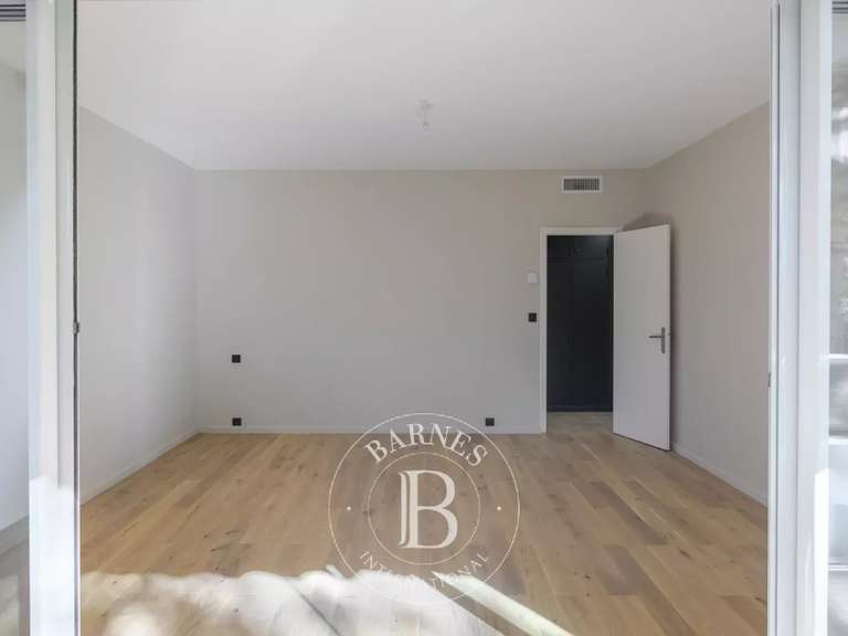 Apartment Marseille 8e - 3 bedrooms - 170m²