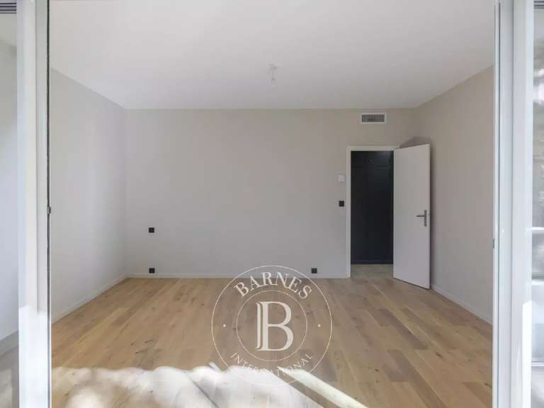 Appartement Marseille 8e - 3 chambres - 170m²