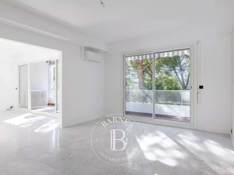 Appartement Marseille 8e - 3 chambres - 170m²