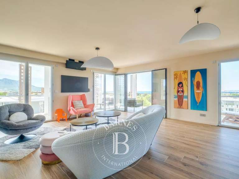 Apartment with Sea view Marseille 8e - 3 bedrooms - 132m²