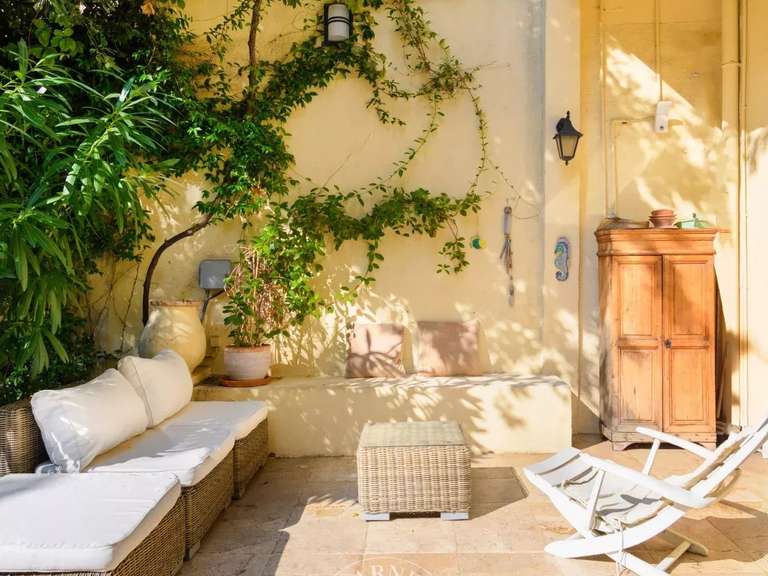 Appartement Marseille 8e - 2 chambres - 162m²