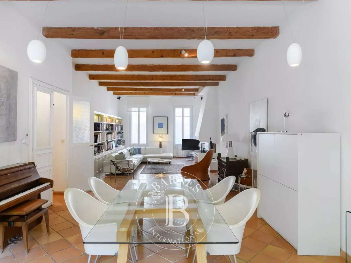 Apartment Marseille 8e