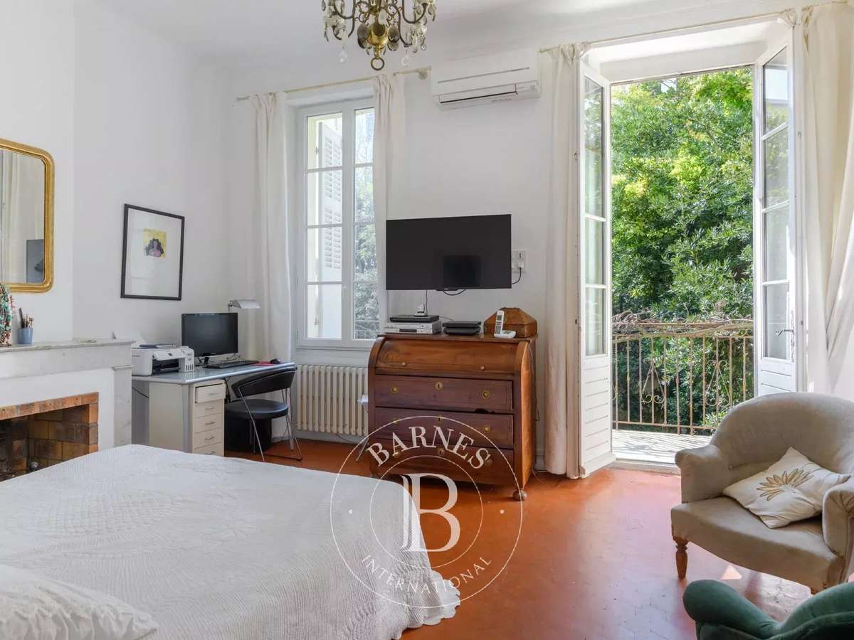 Apartment Marseille 8e