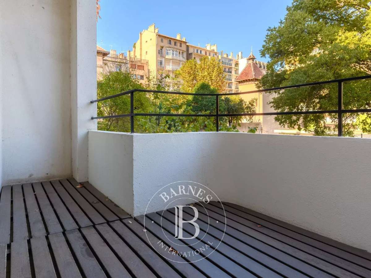 Apartment Marseille 8e