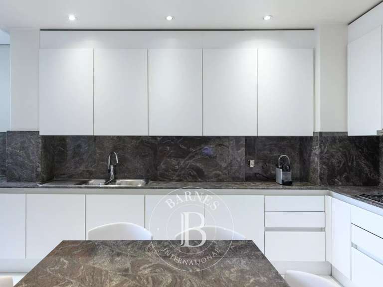 Appartement Marseille 8e - 3 chambres - 227m²