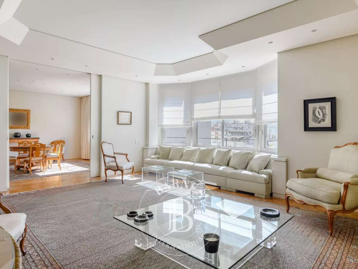 Apartment Marseille 8e