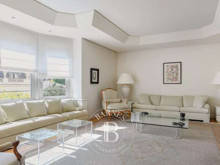 Appartement Marseille 8e - 3 chambres - 227m²