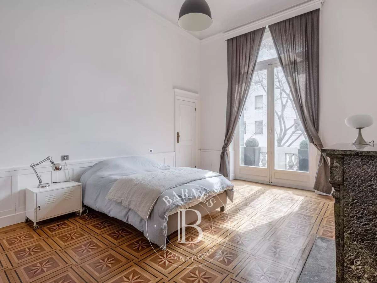 Apartment Marseille 8e