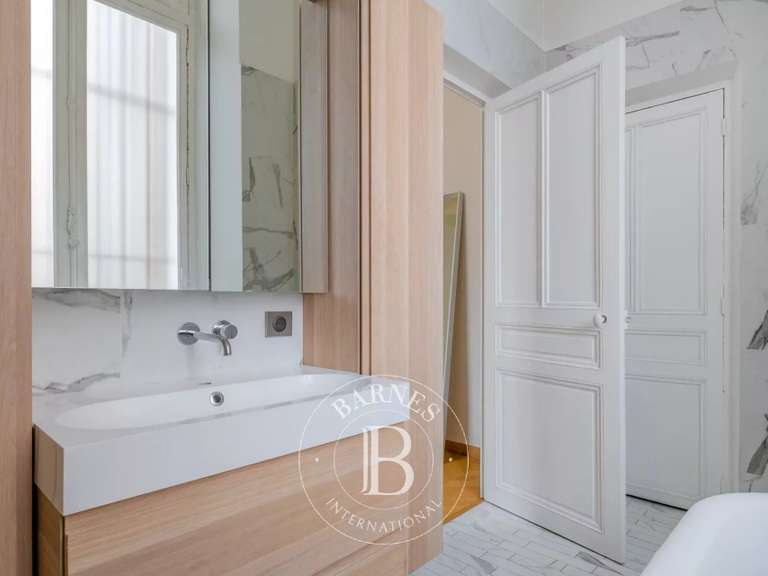 Appartement Marseille 8e - 4 chambres - 267m²