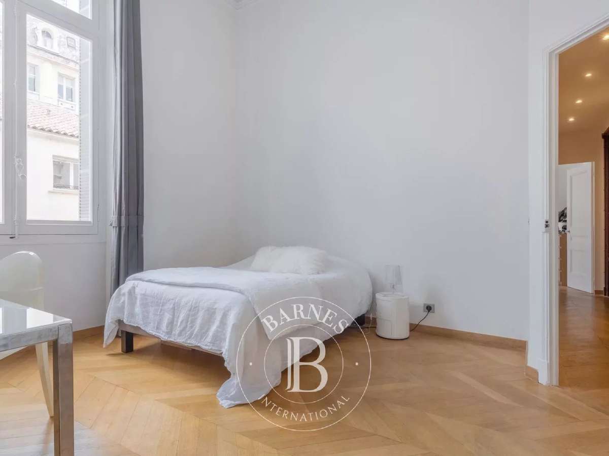 Apartment Marseille 8e