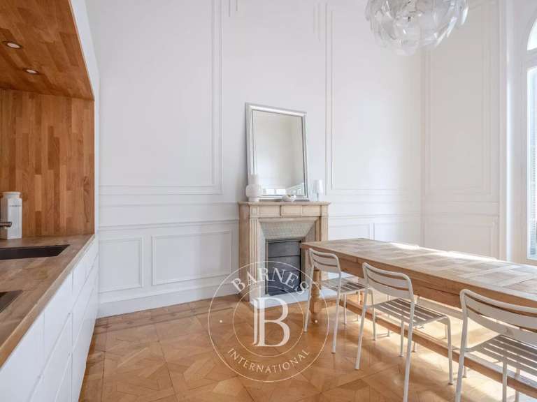 Apartment Marseille 8e - 4 bedrooms - 267m²