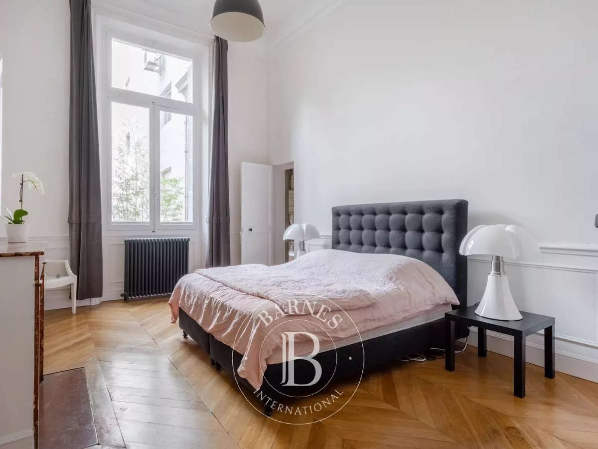 Apartment Marseille 8e