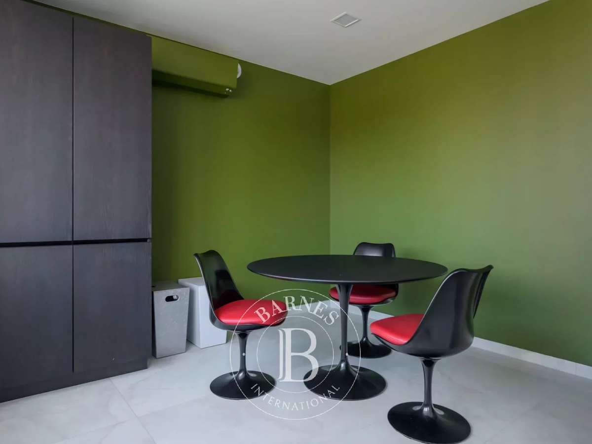 Apartment Marseille 8e