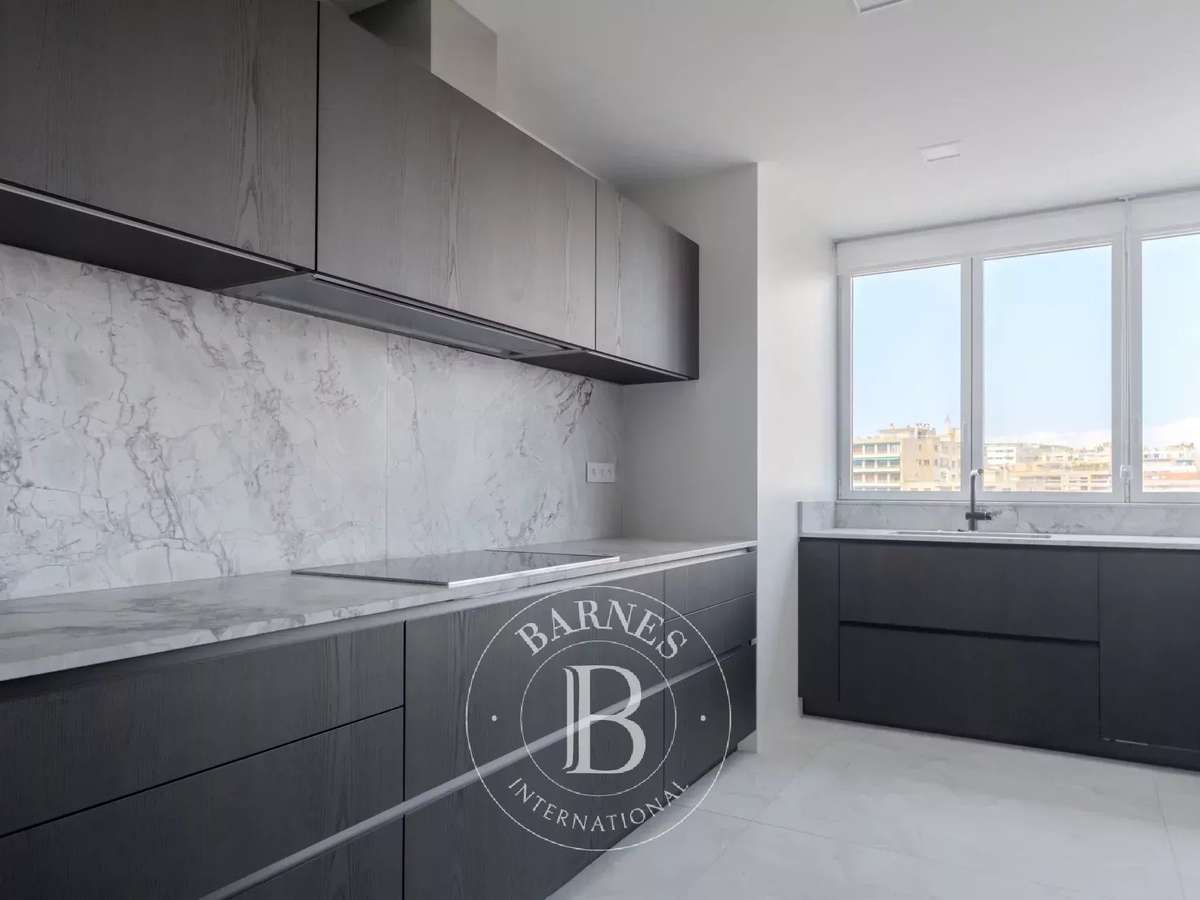 Apartment Marseille 8e