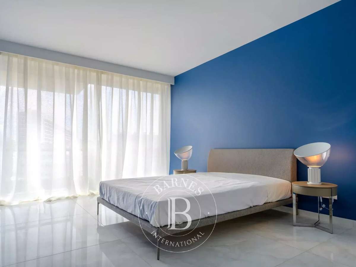 Apartment Marseille 8e