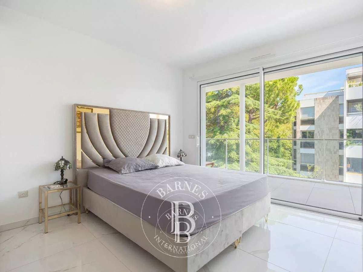 Apartment Marseille 8e