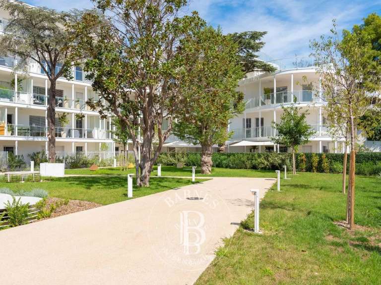 Appartement Marseille 8e - 4 chambres - 368m²