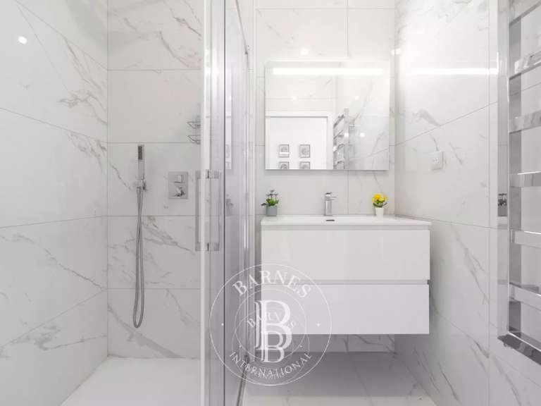 Appartement Marseille 8e - 4 chambres - 368m²