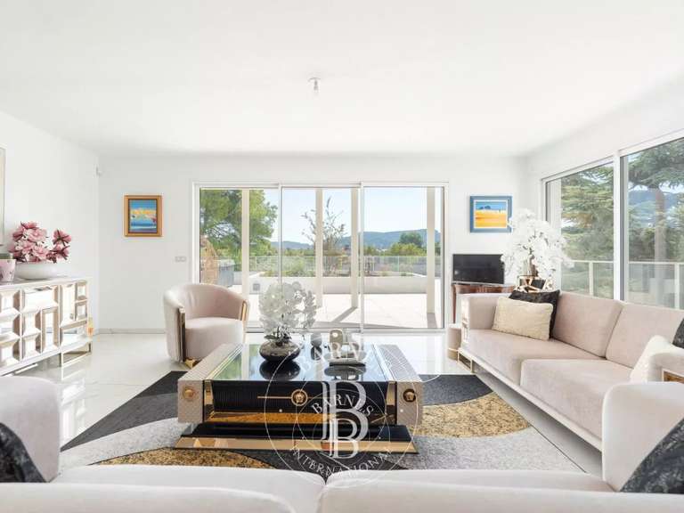 Appartement Marseille 8e - 4 chambres - 368m²