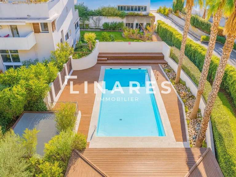 Appartement Marseille 8e - 3 chambres - 100m²