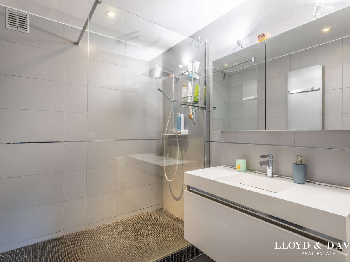 Apartment Marseille 8e