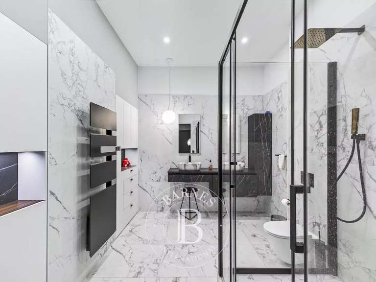 Appartement Marseille 8e - 3 chambres - 187m²