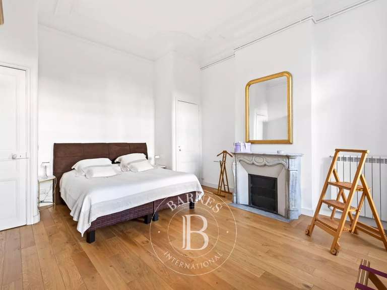 Appartement Marseille 8e - 3 chambres - 187m²