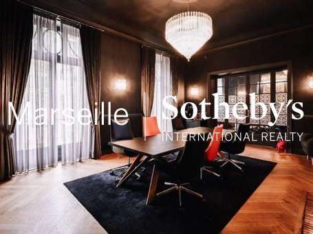 Appartement Marseille 8e - 5 chambres - 324m²