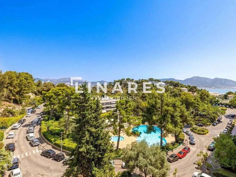 Appartement Marseille 8e - 4 chambres - 168m²