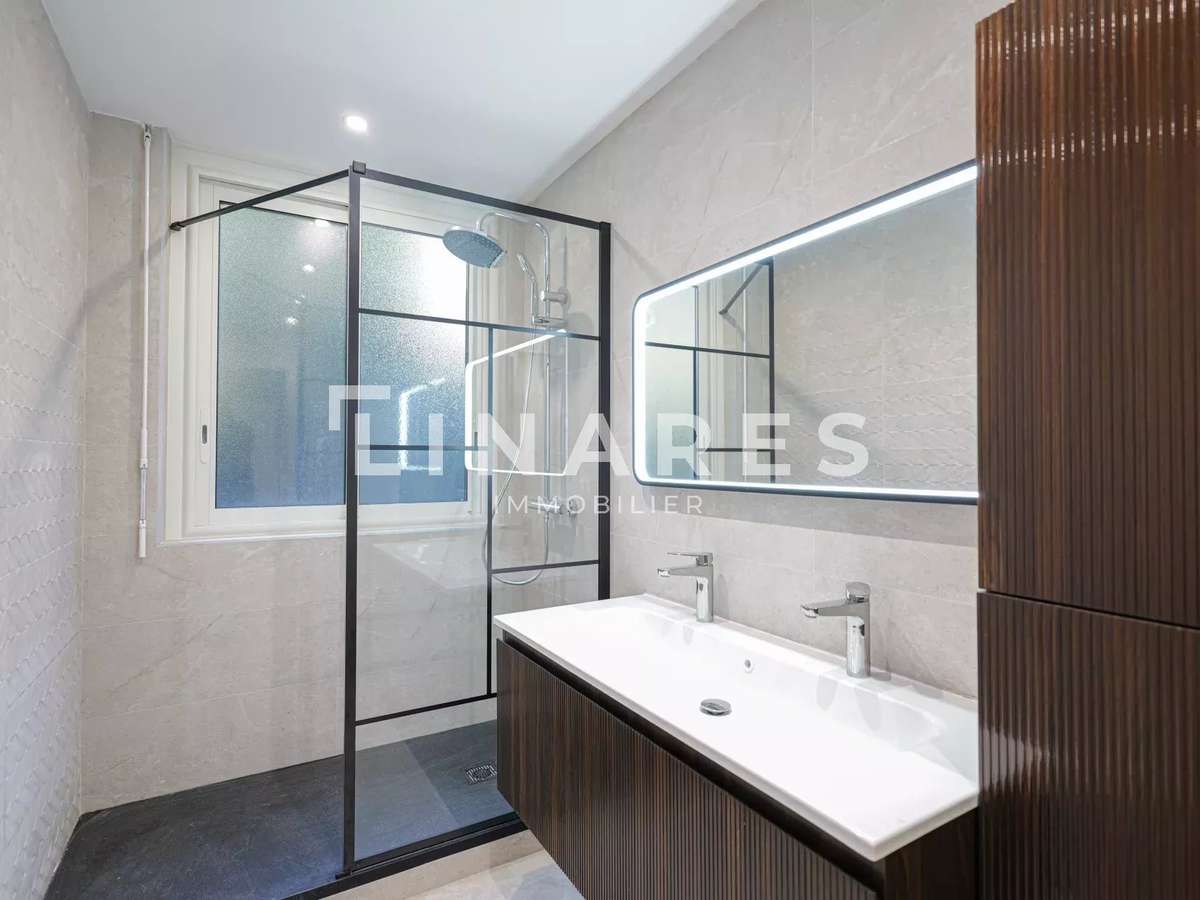 Apartment Marseille 8e